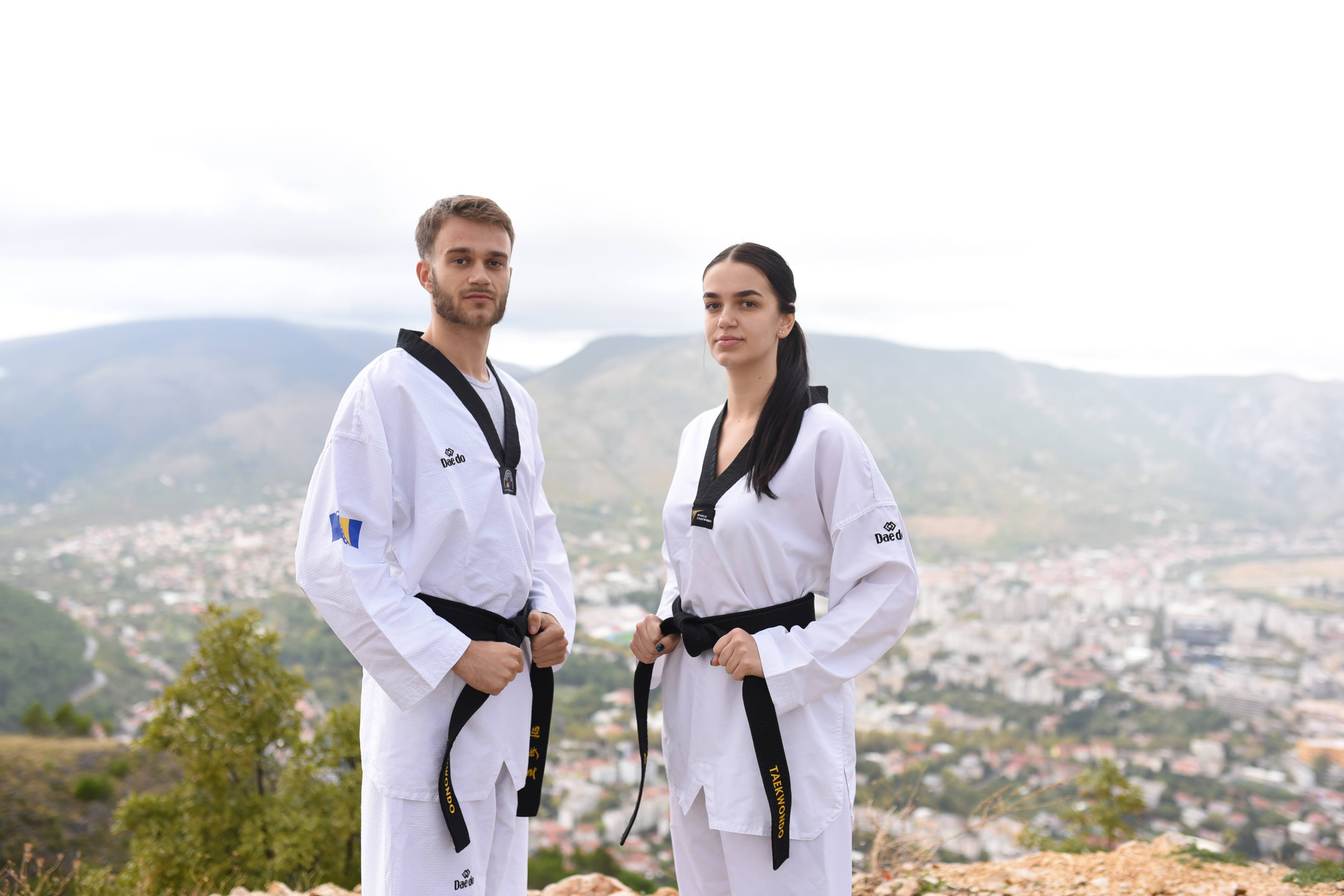 <?php echo e($image->name); ?>