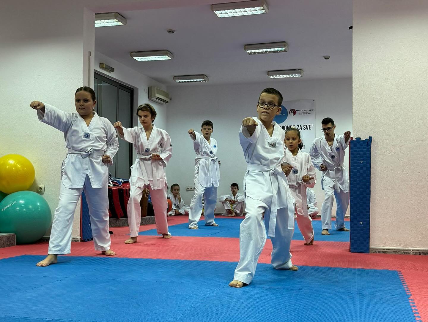 <?php echo e($image->name); ?>