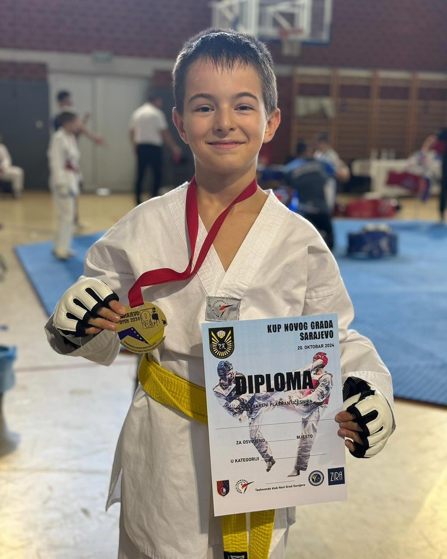 <?php echo e($image->name); ?>