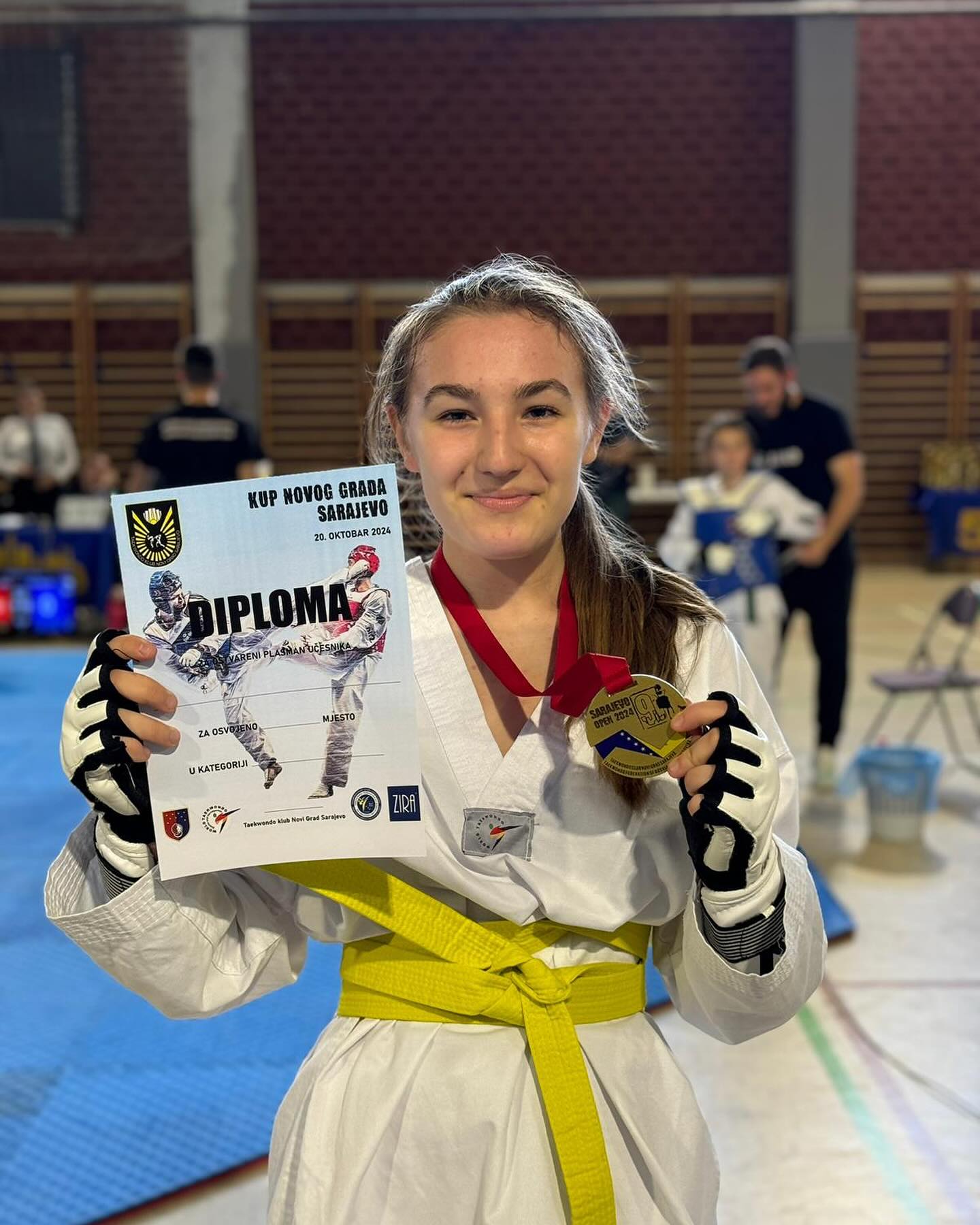 <?php echo e($image->name); ?>