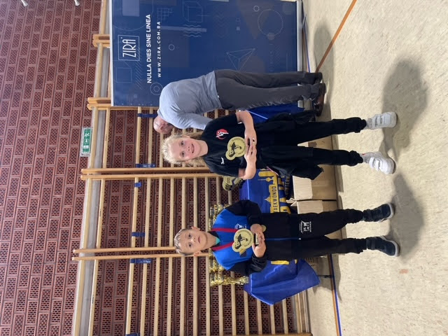 <?php echo e($image->name); ?>